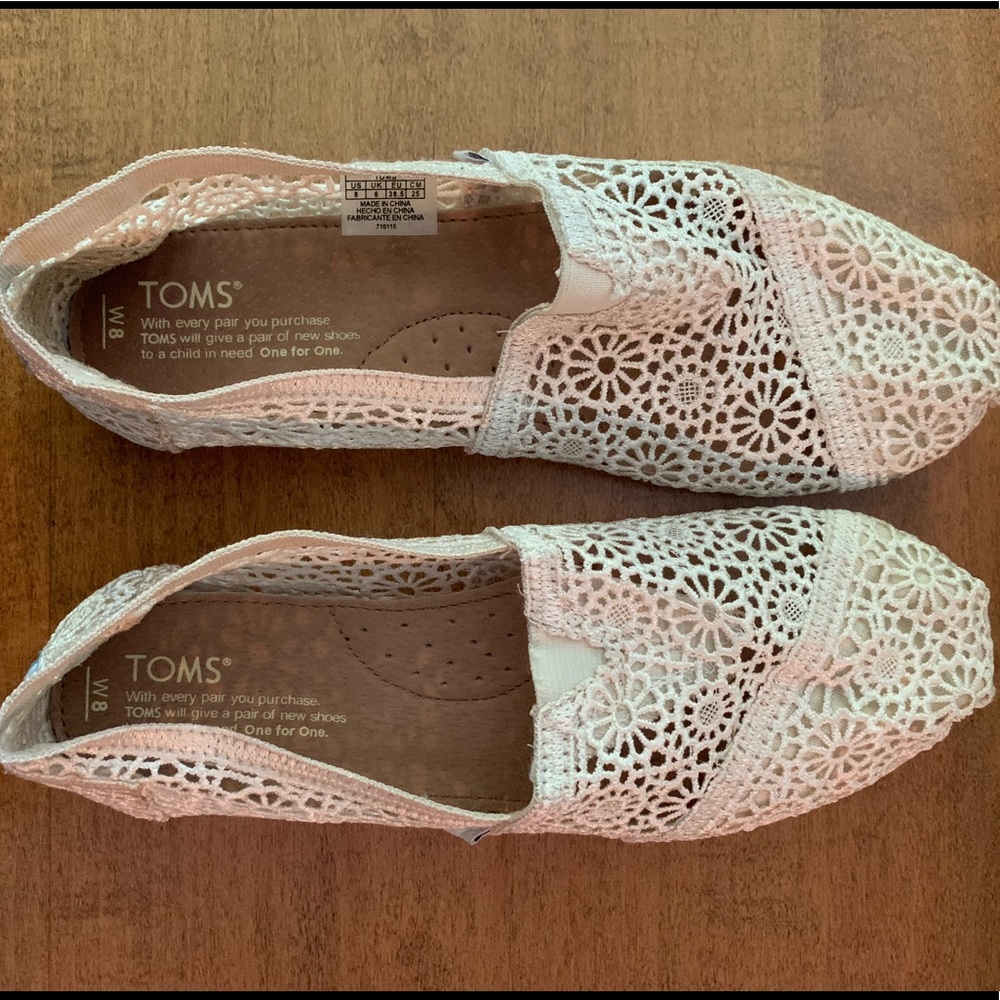 TOMS slip on flats, size 8